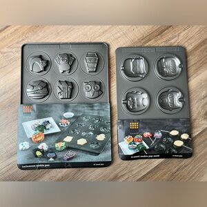 Brand New Halloween cookie‎ pan & cookie pop mold